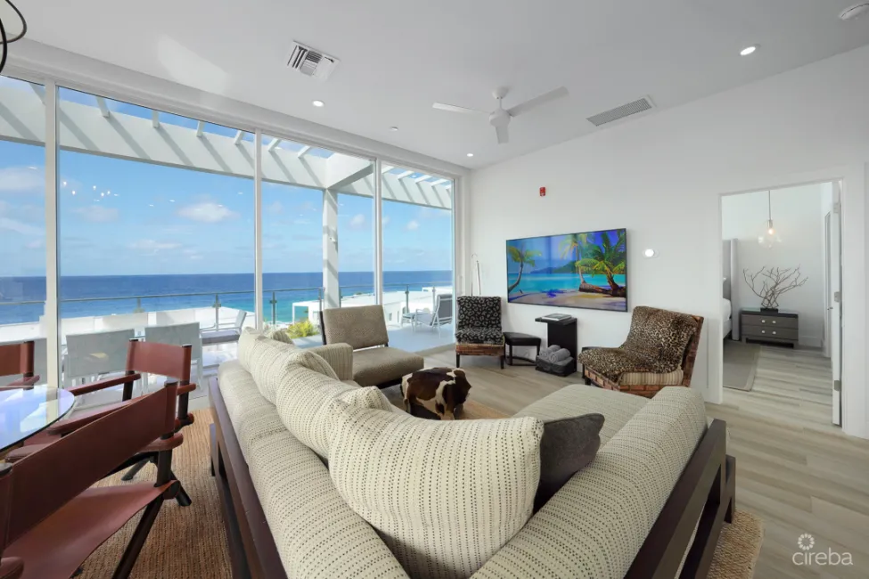 SUNSET POINT SIGNATURE PENTHOUSE