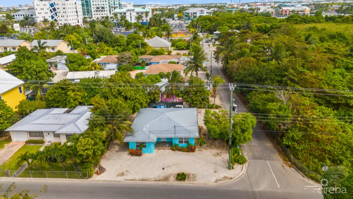 DUPLEX - SMITH ROAD