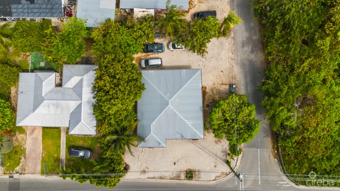 DUPLEX - SMITH ROAD
