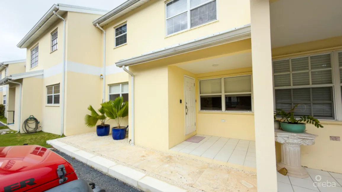BEL AIR MANOR 3 BEDROOM TOWNHOUSE