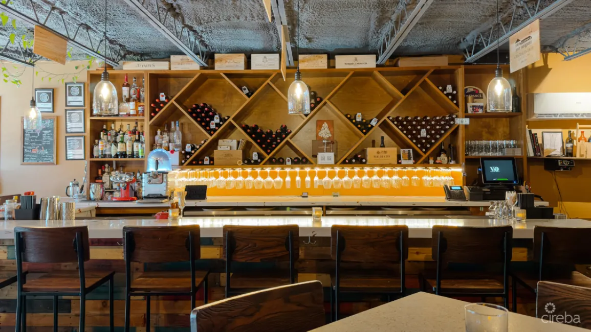 V20 - WINE BAR & RESTAURANT
