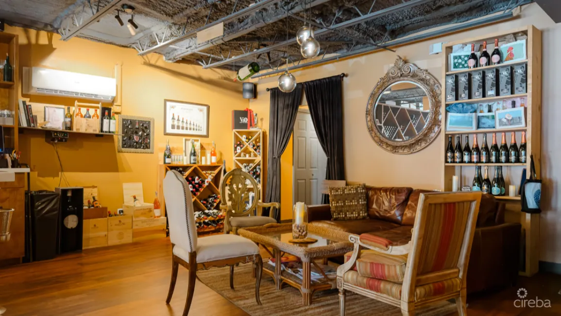 V20 - WINE BAR & RESTAURANT