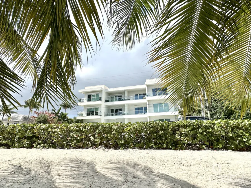 SOUTH BAY RESIDENCE