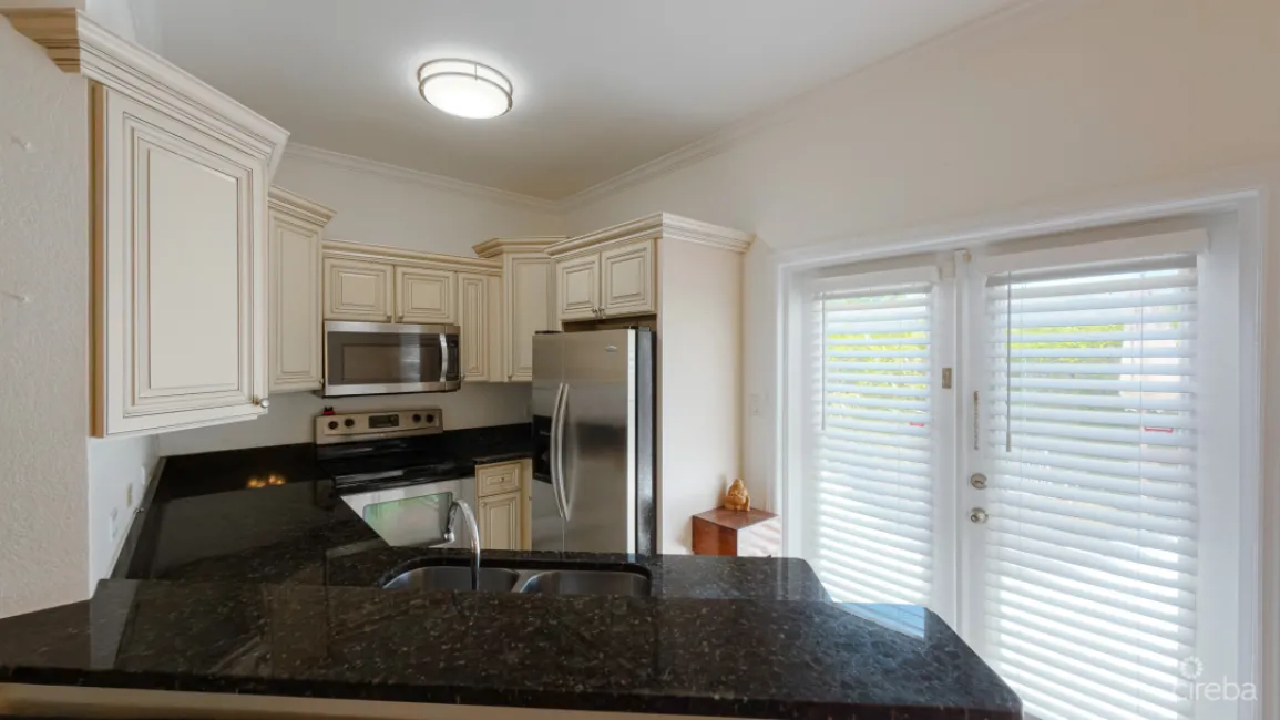 VILLA D'THERESA 2 BEDROOM TOWNHOUSE