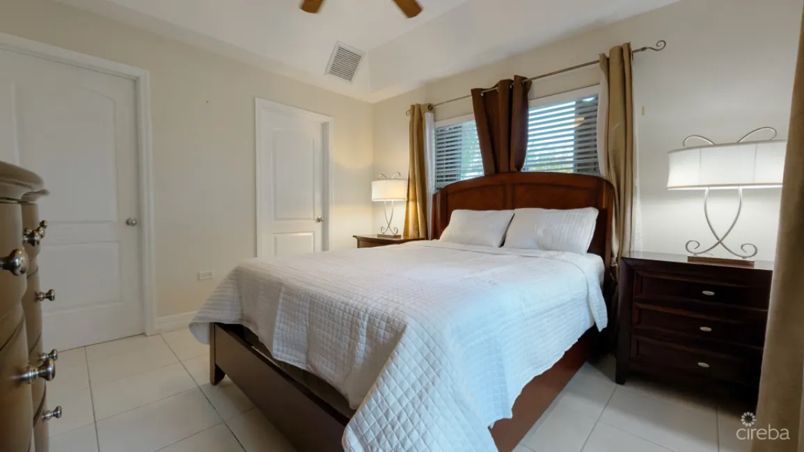 VALENCIA HEIGHTS 2 BED