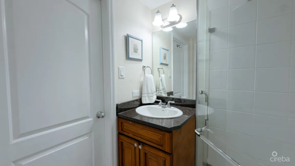 VALENCIA HEIGHTS 2 BED
