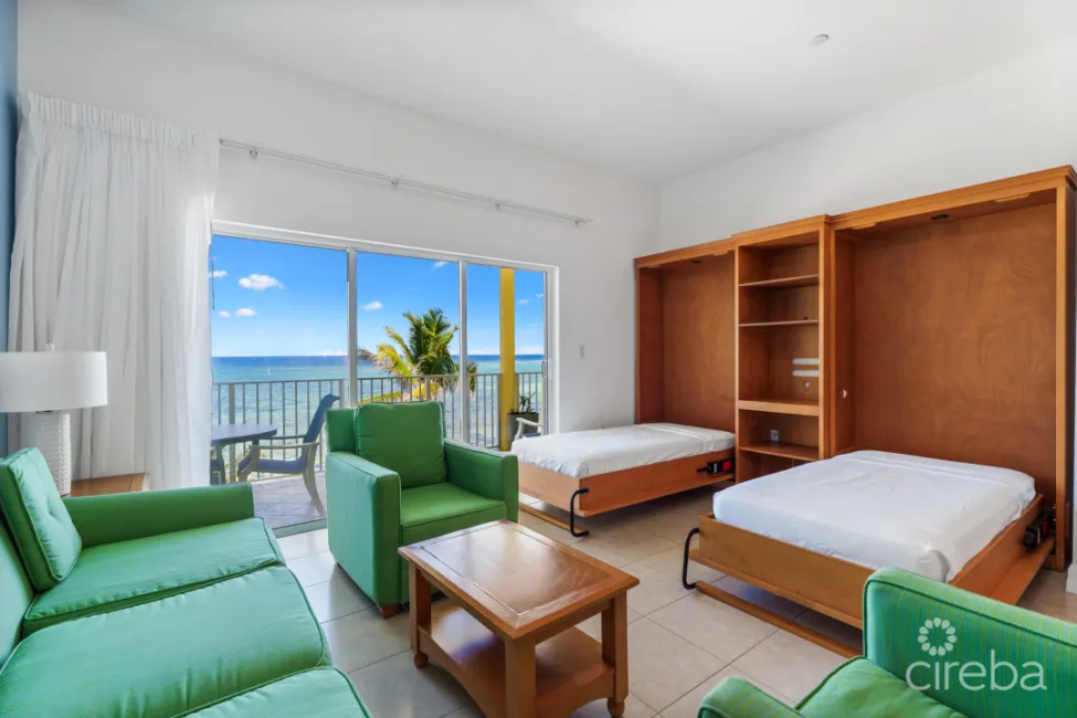 CASTAWAY COVE - 2 BED BEACHFRONT CONDO