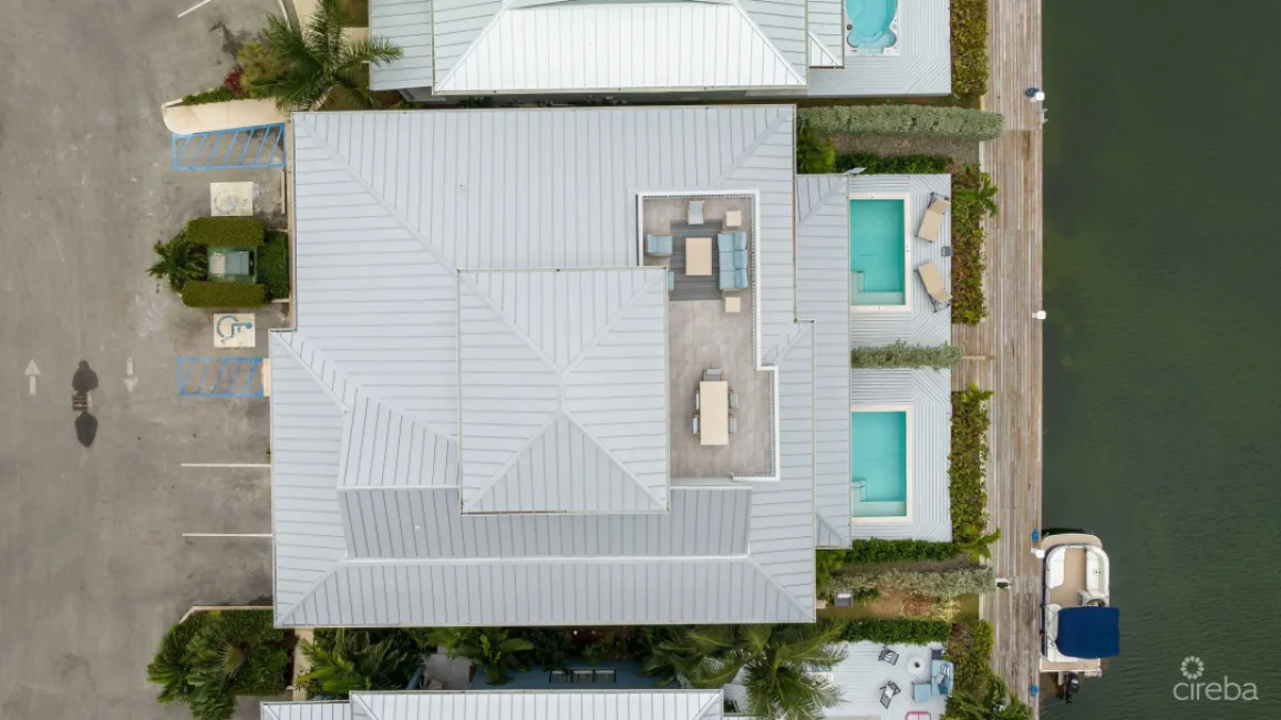 SEAHAVEN PROSPECT WATERFRONT 4 BED DUPLEX