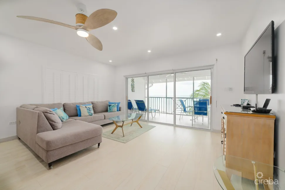 RENOVATED PENTHOUSE DISCOVERY POINT CLUB