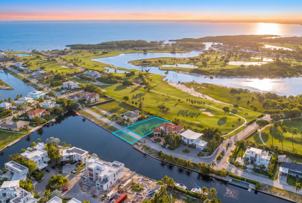 CRYSTAL HARBOUR LAND - 0.4 ACRES