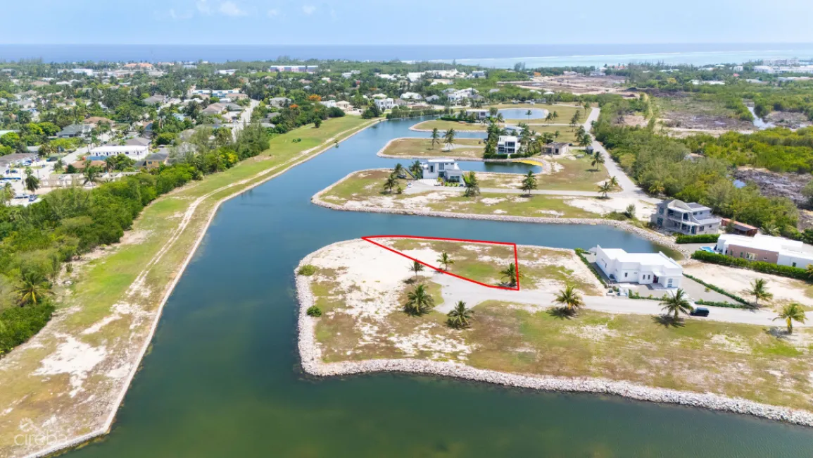 CANAL FRONT LOT IN THE CHANNELS