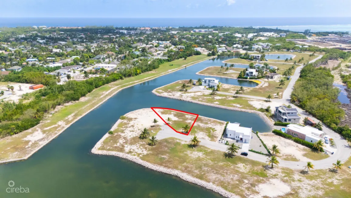 CANAL FRONT LOT IN THE CHANNELS