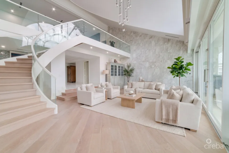 THE GREAT HOUSE
