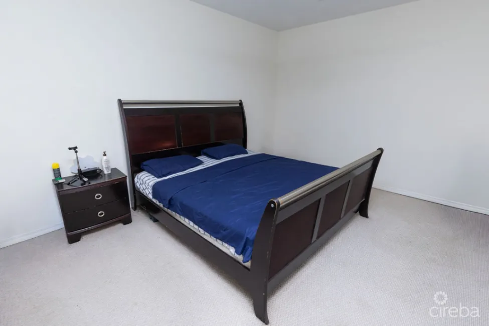 208 SOUTH SHORE
