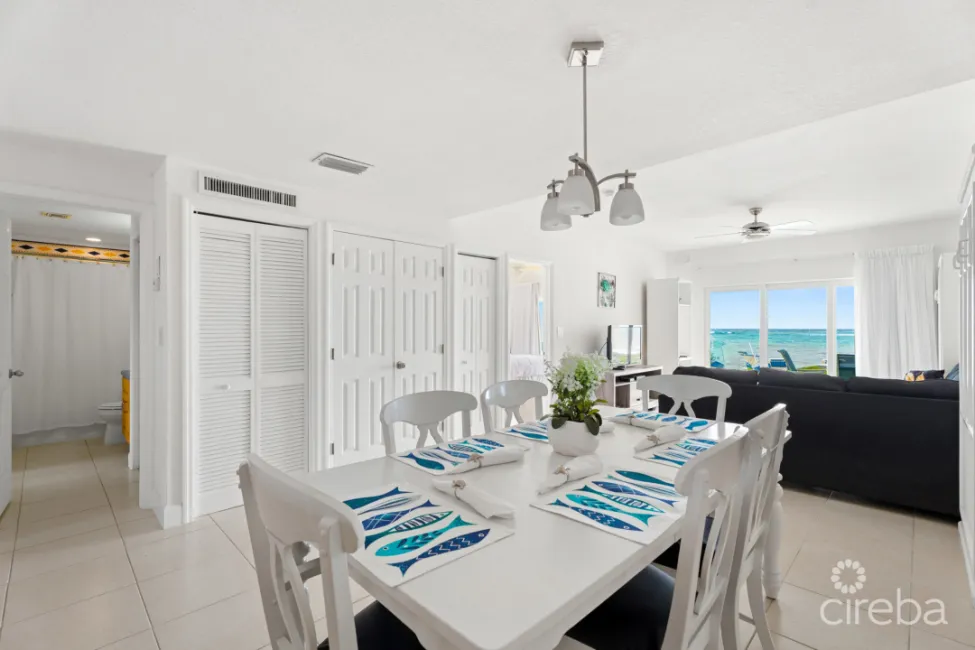 CASTAWAY COVES #115 UPDATED FIRST FLOOR RETREAT