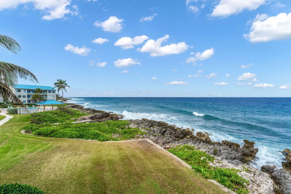 OCEAN POINTE VILLAS 3 BED, 2 BATH, 2ND FLOOR PENTHOUSE
