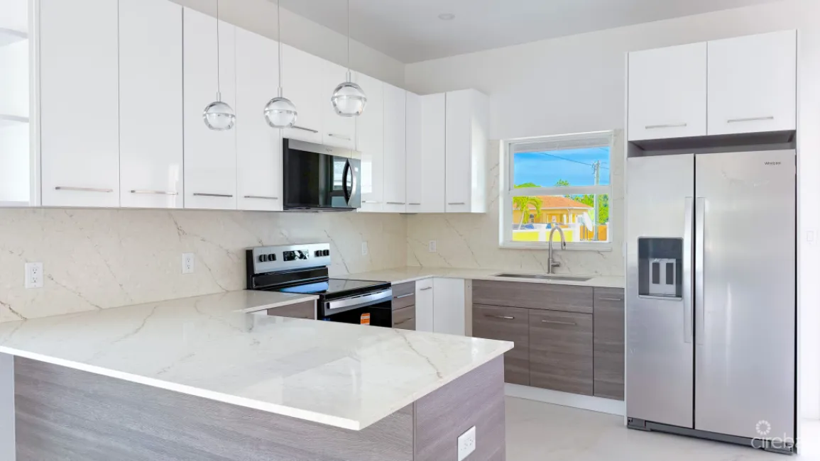BRAND NEW SERENITY RETREAT 2 BEDROOM TOWNHOUSE