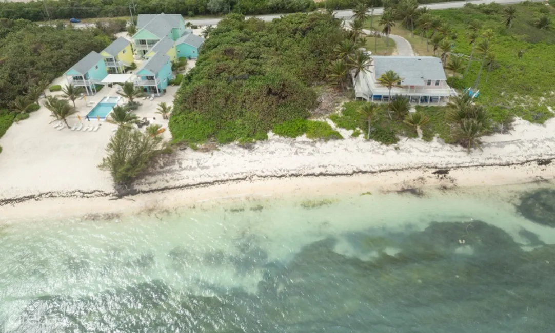 COLLIERS BEACH FRONT LAND, ZONEDD HOTEL TOURISM