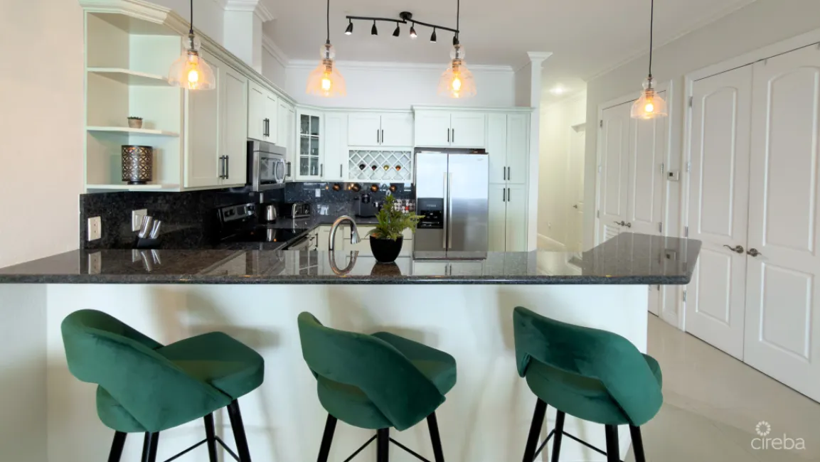 WESTVIEW - GROUND FLOOR OCEANFRONT CONDO