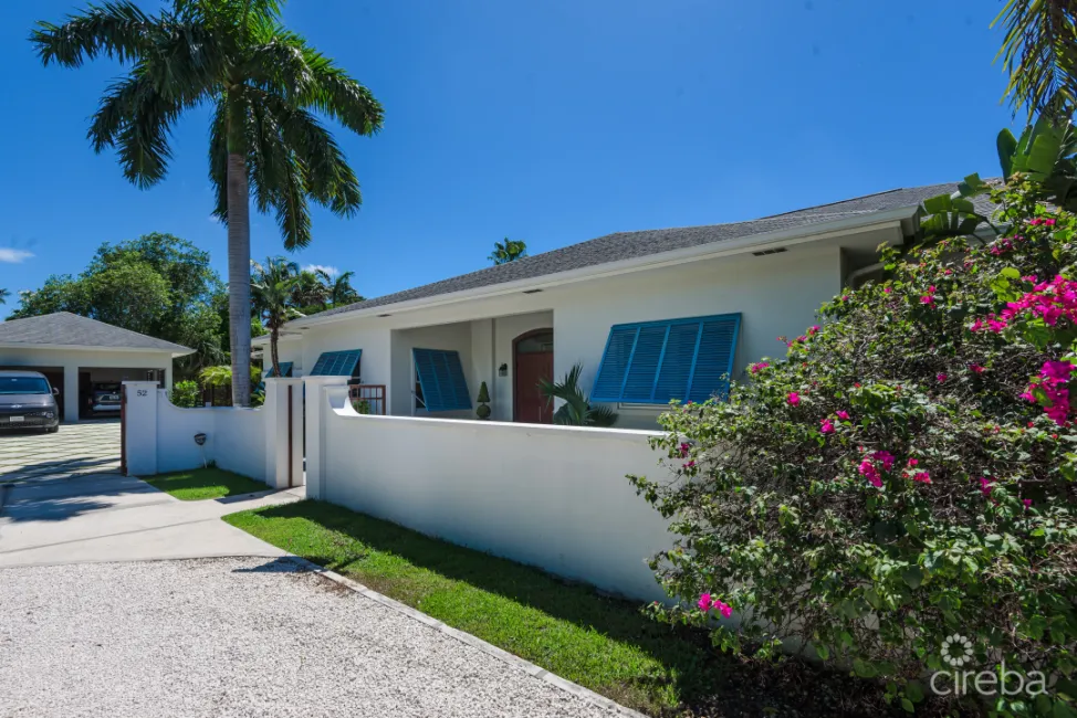 SEVEN MILE BEACH CORRIDOR FAMILY HOME