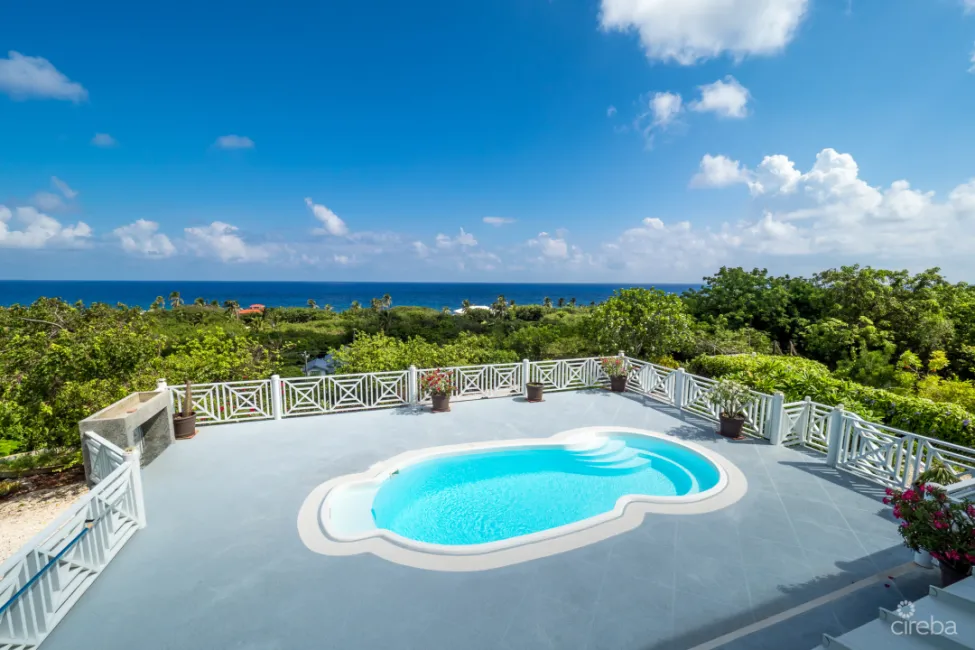 CARIBBEAN DREAM RETREAT WITH AWE-INSPIRING OCEAN VIEWS