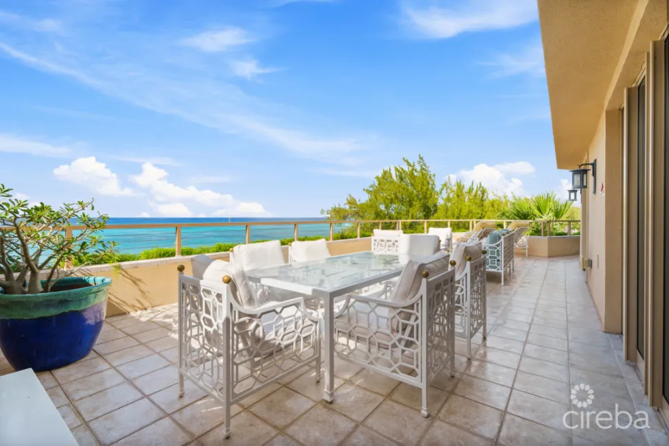 PR 512 RITZ CARLTON