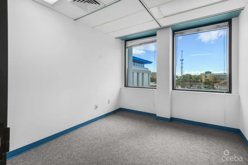 FULL FLOOR COMMERCIAL OFFICE WITH PARKING | DR. ROYS DRIVE